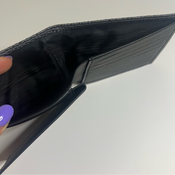 Vintage Carlos Falchi Snakeskin wallet - Picture 8 of 11